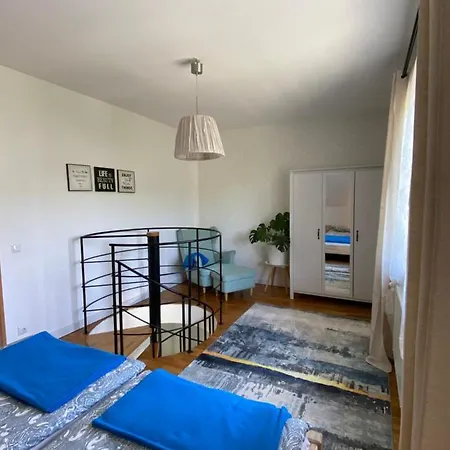 Ferienwohnung Dom Z Widokiem Krynica-Zdrój Exterior foto